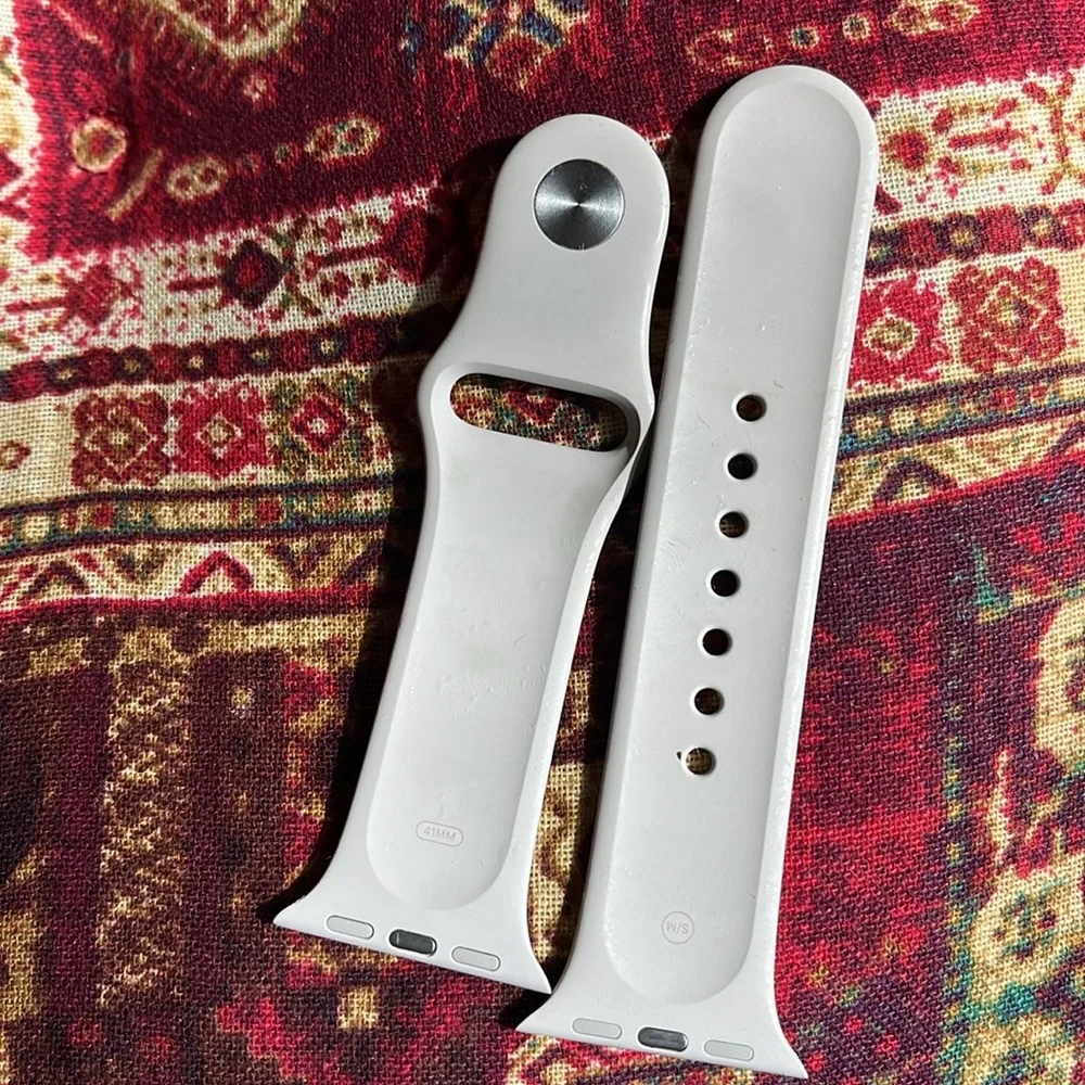 Genuine Apple Watch band. Small. Gray.